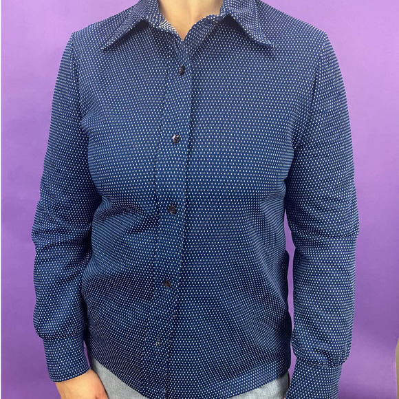 Catalina Tops Vintage 7s Blue Dagger Collar Button Down Shirt With